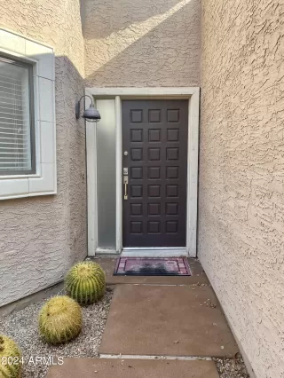 Photo #2: 6757987 Listing 
