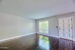 Photo #4: 6758603 Listing