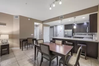 Photo #2: 6758668 Listing 