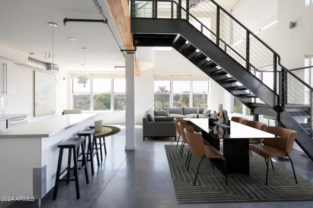 MLS: 6758669 Condo For Sale