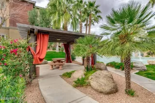 Photo #3: 6758771 Listing