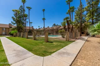 Photo #1: 6759124 Listing