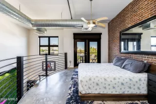 Photo #4: 6759471 Listing