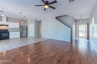 Photo #5: 6759745 Listing 