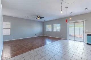 Photo #6: 6759745 Listing 