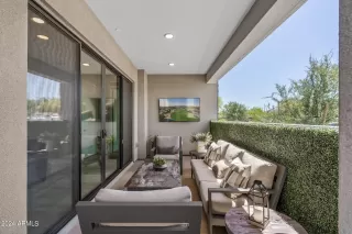 Photo #4: 6759771 Listing 