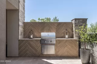 Photo #5: 6759771 Listing 