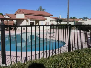 Photo #4: 6759861 Listing 