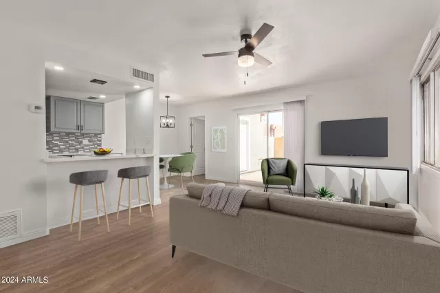 MLS: 6759910 Condo For Sale