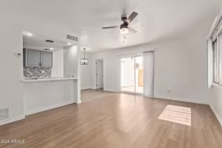 Photo #1: 6759910 Listing