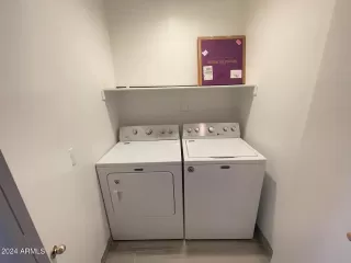 Photo #5: 6759942 Listing