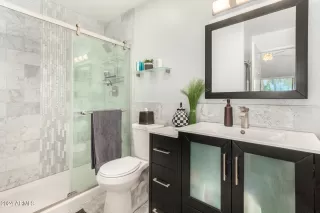 Photo #4: 6760188 Listing 