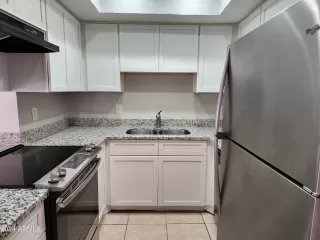 Photo #1: 6760278 Listing 