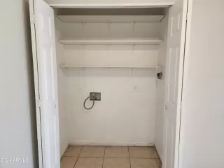 Photo #6: 6760278 Listing 