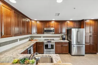 Photo #2: 6760473 Listing