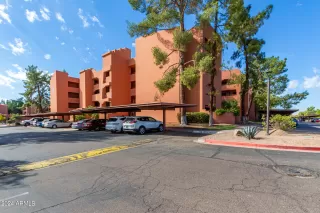 Photo #2: 6760665 Listing