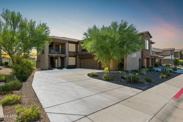 MLS: 6760701 Condo For Sale