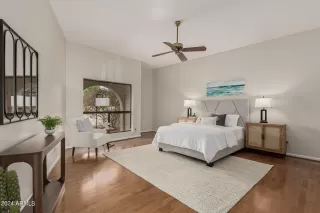 Photo #3: 6760766 Listing 