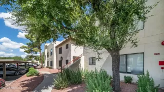 Photo #3: 6760873 Listing 