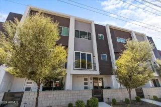 Photo #2: 6760892 Listing 