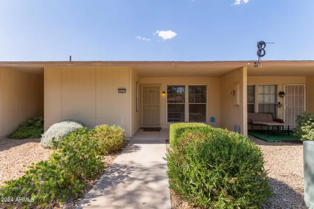 MLS: 6760931 Condo For Sale