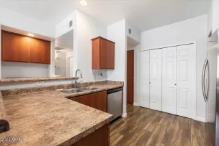 Photo #2: 6761034 Listing