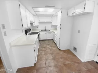 Photo #1: 6761101 Listing 