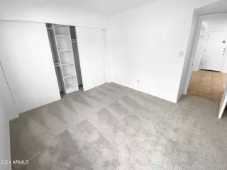 Photo #2: 6761101 Listing 