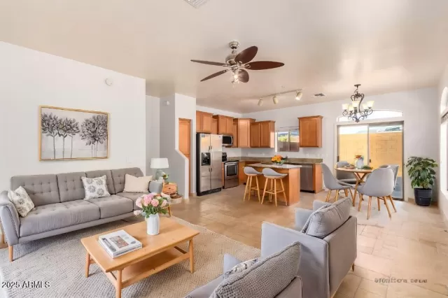 MLS: 6761325 Condo For Sale