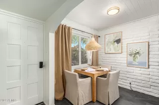 Photo #3: 6761440 Listing 