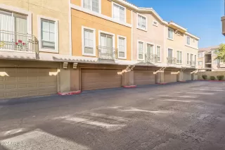 Photo #2: 6761713 Listing 