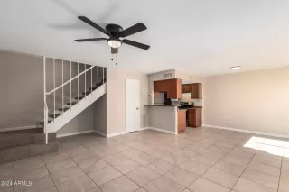 Photo #5: 6762008 Listing 