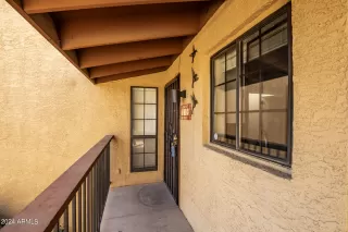 Photo #2: 6762089 Listing