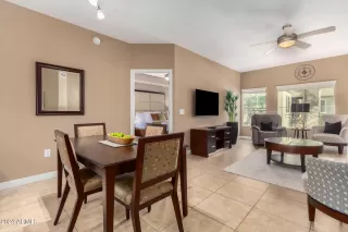 Photo #4: 6762500 Listing 