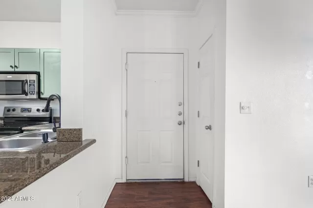 MLS: 6762555 Condo For Sale