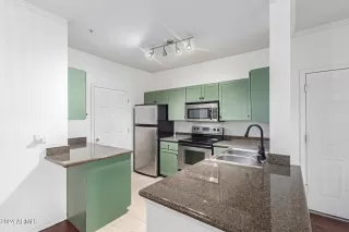 Photo #6: 6762555 Listing