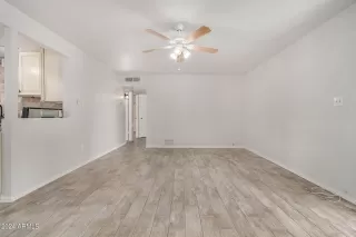 Photo #5: 6762614 Listing 