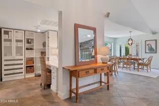 Photo #4: 6762654 Listing