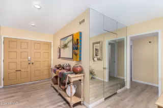 Photo #2: 6762829 Listing 