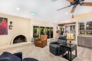 Photo #5: 6762829 Listing 