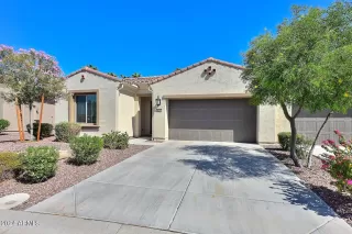 Photo #1: 6762835 Listing 