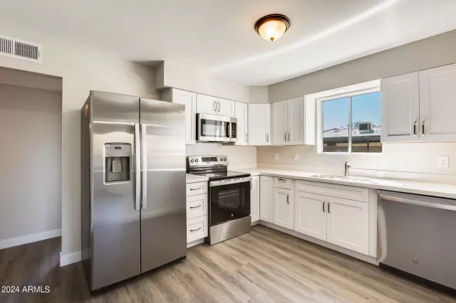 MLS: 6762855 Condo For Sale