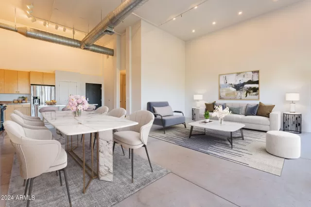 MLS: 6762892 Condo For Sale