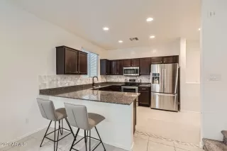 Photo #1: 6762955 Listing