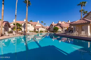 Photo #1: 6763233 Listing