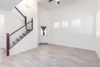 Photo #3: 6763233 Listing