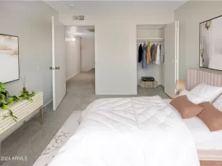 Photo #3: 6763263 Listing