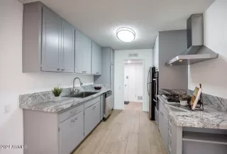 Photo #1: 6763272 Listing