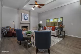 Photo #4: 6763470 Listing