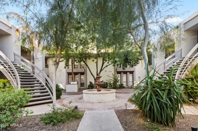 MLS: 6763542 Condo For Sale